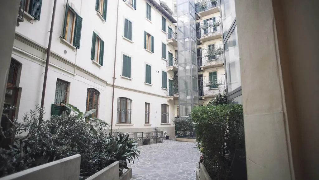 Italianway-Ugo Bassi Apartment Milan Italy